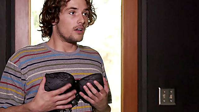 Hot brunette is in for a pretty spicy sexual treat