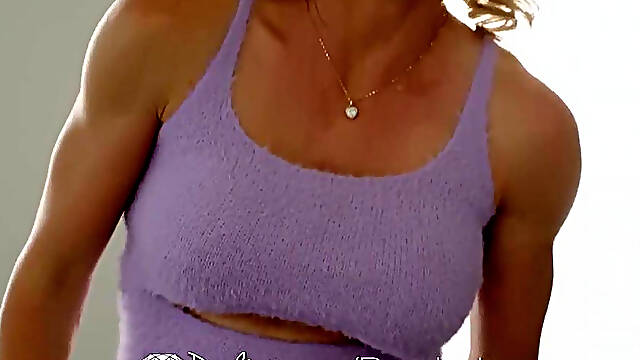 Gaping Anal Screw With Big Tit Mature Cory Chase