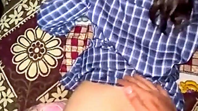 Pretty Indian Girlfriend Licks Balls Doggy Fuck With Ass Thum - @Premiumsunx