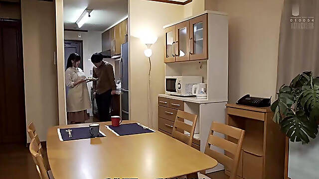 七海ティナ ADN-604 [Chinese Subtitles Uncensored] What Do You Think Of Me, Father-in-law Tina Nanami.mp4