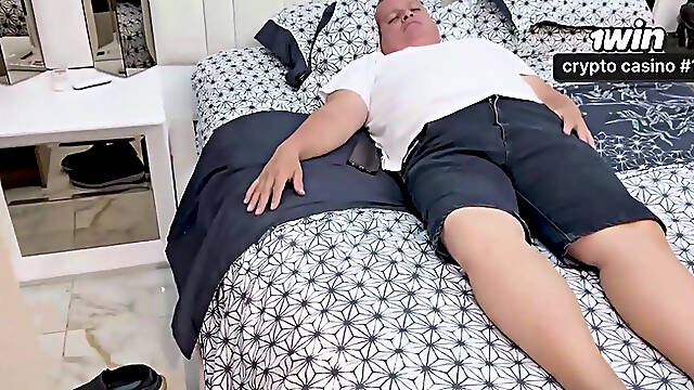 Horny Latina Stepsister Wants A Big Dick Inside Her, Curvy Brunette Riding An...