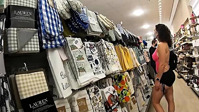 AmWednesday - Shopping