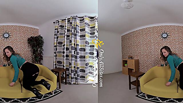 Depravated amateur blonde ass destroied