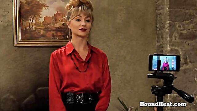 Princesss lesbian massage trailer by Bound Heat