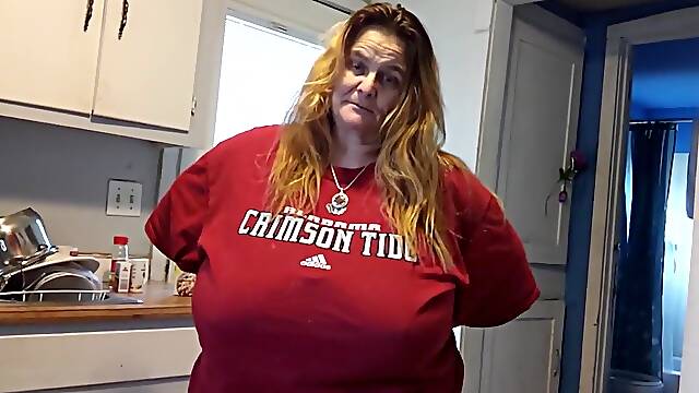 Sarah - bbw mature 2