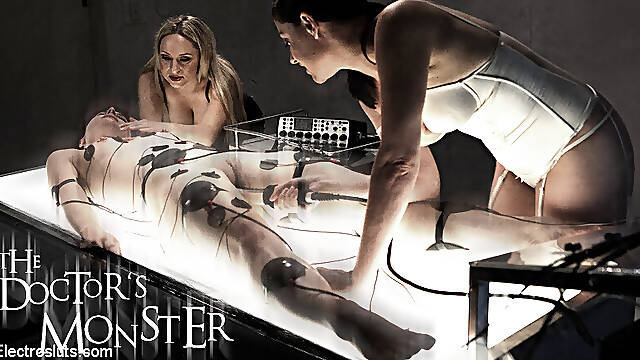 Katharine Cane & Sovereign Syre & Aiden Starr in Electrosluts Presents: The Doctors Monster - Electrosluts