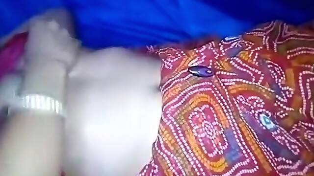 Deshi Infian Bhabi Fucked at Home!