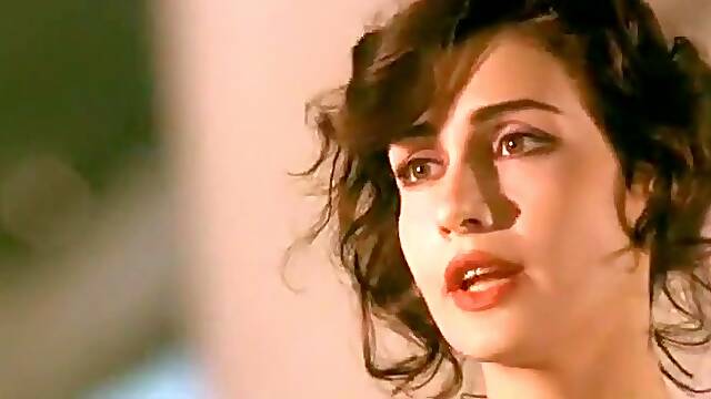 Nude scene from Cosi Fan Tutte