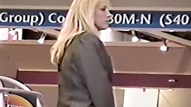 Pantyhosed Shoe Dipping and ShoePlay