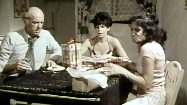 Classic XXX - Eighteen and Horny (1978)