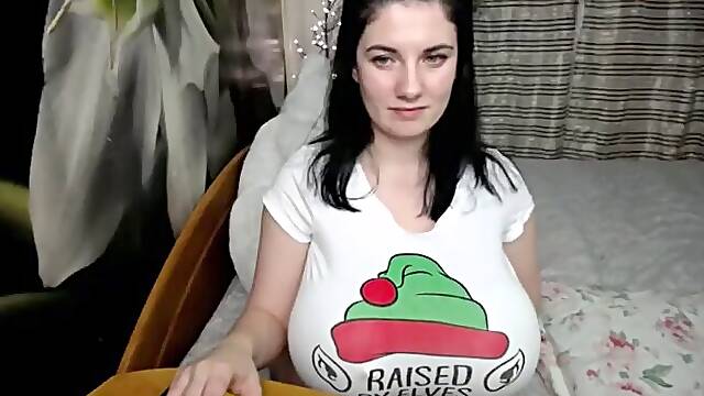 Big tits babe chatting her bf - www.livepussy.me