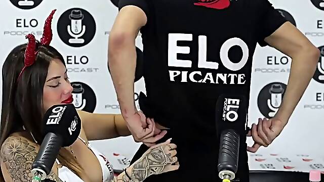 A very hot interview with the Elo Podcast from Buenos Aires, Argentina - Sarah Blond and Elo Picante