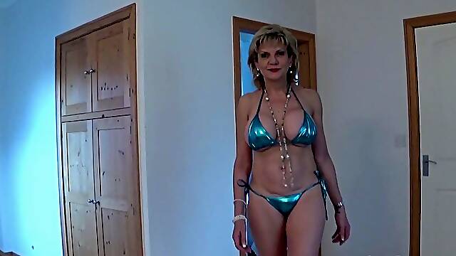 Big Tits, Nipples, Blowjob - Lady Sonia