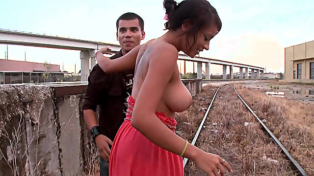 Fiery latina Jamie Valentine rides cock