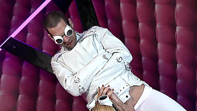 Busty Cathy Heaven dominates stud and gets fucked