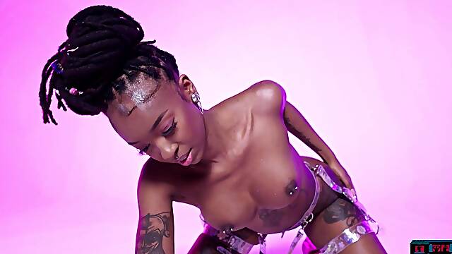 Big booty black MILF softcore porn video