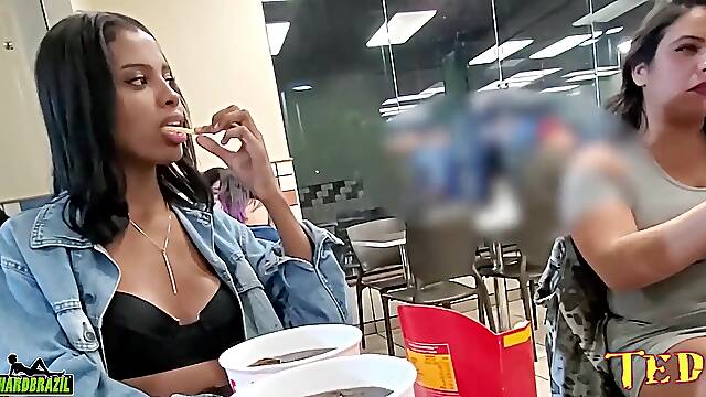 Sight at the bitching inwards the Mc these folks dont waste time - Mallu Moura - Caah Kabulosa - Vinny Kabuloso