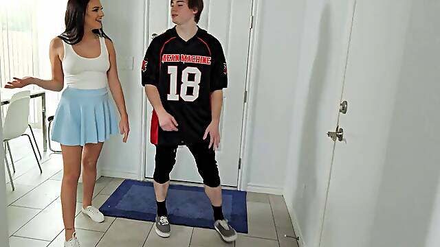 Alice Visbys Stepson Tempts Her with a Game of His Own: Imagine Im Not Your Stepmom