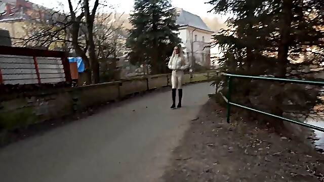 Public agent cool teacher with a ideal figure fucked to gratification