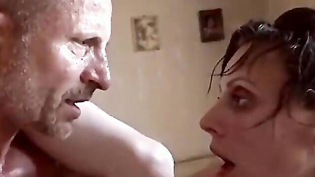 Pervert Family Xmas Sub Esp