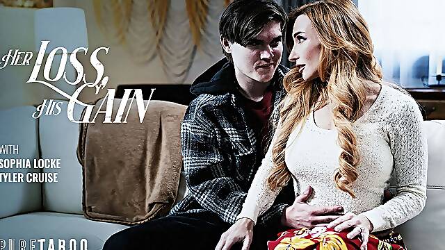 Tyler Cruise and Sophia Locke Discover the Benefits of Sharing