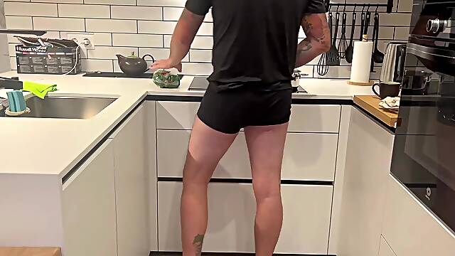 Im Hungry and Want to Eat a Big Penis!! My Boyfriend Prepares the Food but I Want to Suck His COCK!