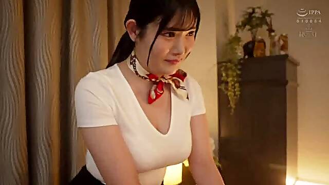 [ROYD-147] 執拗なお触りを断れず中出しSEXを許してしまう爆乳若妻メンズエステ 櫻茉日【破解】 - 1of5