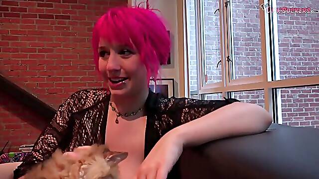 Pink haired cock sucker, Proxy Paige gave a blowjob and a titjob to her new lover