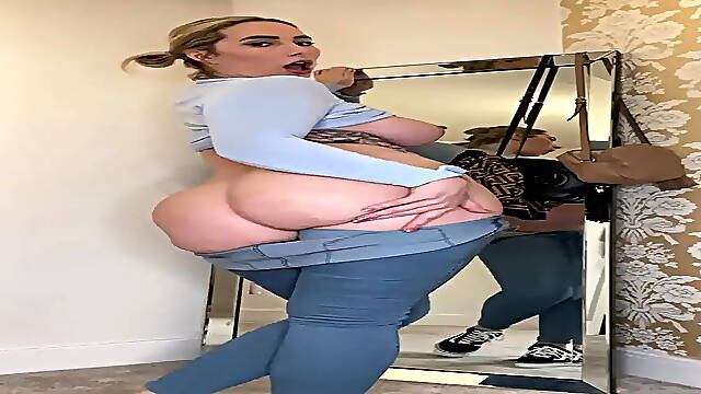 Girl in tight jeans teases with her big, juicy ass