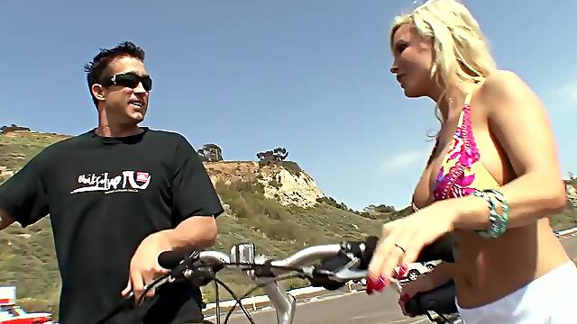 Fabulous pornstar Diamond Foxxx in best blowjob, cunnilingus sex scene