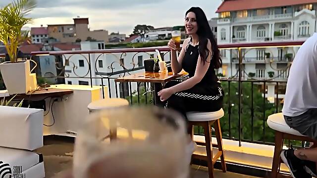 Sex In The Restaurant Toilet