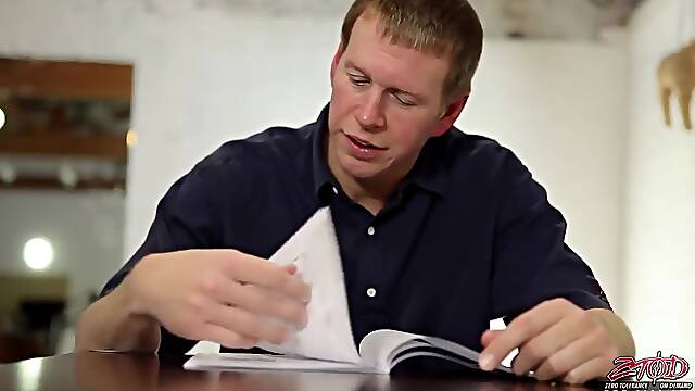 Bobbi Starr In Eats Kitchen Cum