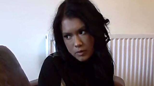 British Escort Leia