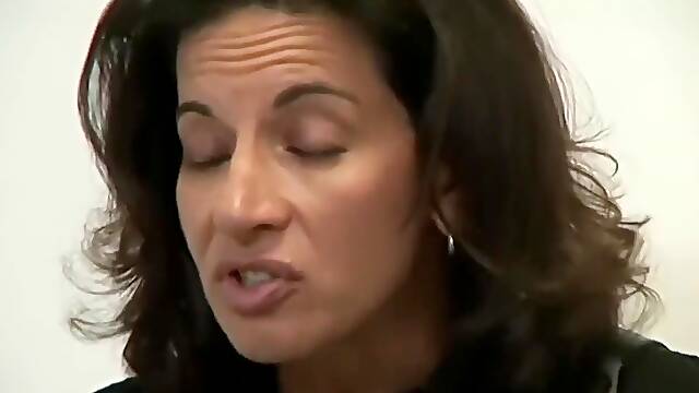 A veteran woman (Melissa Monet) takes a beautiful blonde (Samantha Ryan