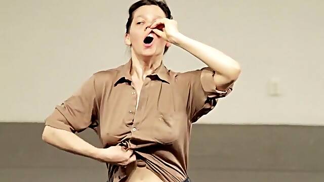 Naked on Stage NoS 304