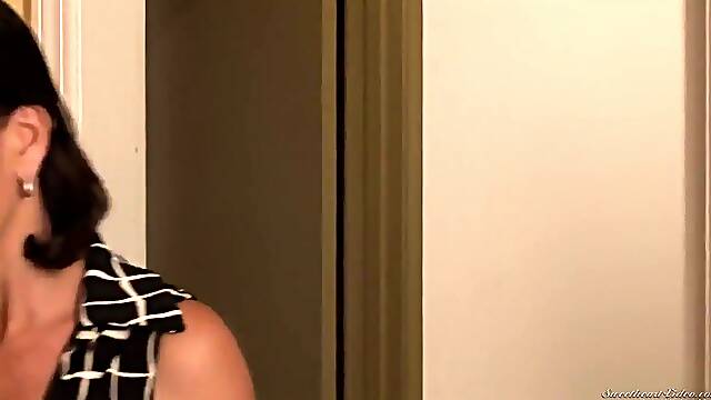 Mature Lesbians Fucking With Melissa Monet And Randi James