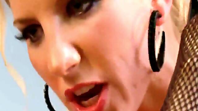 Ashley Fires, Bobbi Starr And Veronica Avluv - Mau Ku And Lesbian - Anal - Bdsm - Blonde - Asian - Dildos - Lingerie - Masturbation - Mature - Orgy - Strap On - Wh*ppedass - Fashion Bitch