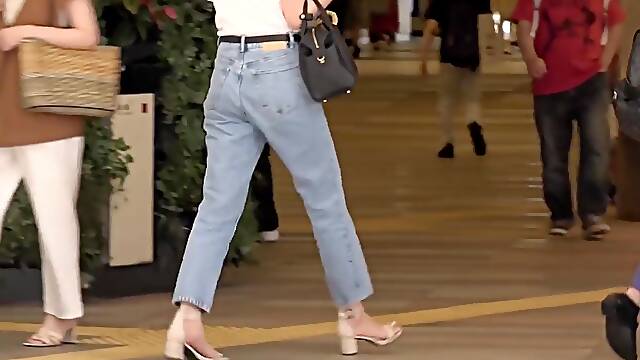 200gana-2777 Seriously Flexible, First Shot. 1865 Genui