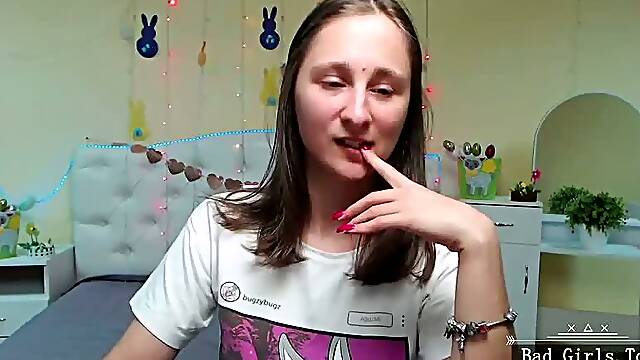 Natural big tits pretty brunette webcam solo teen