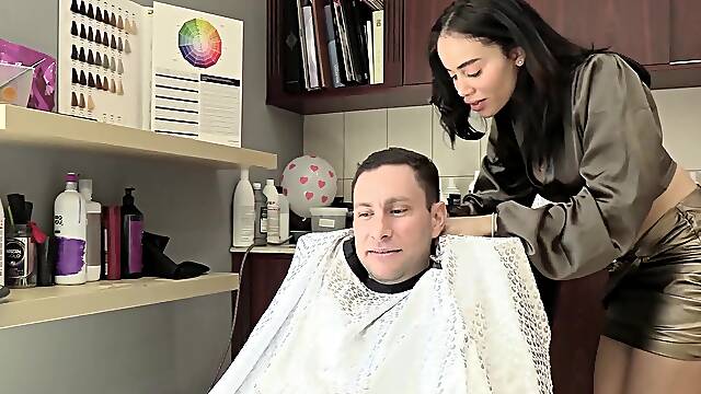Big Titty Brunette Babe Gives Brad a Blow Job in Reality-Style Video