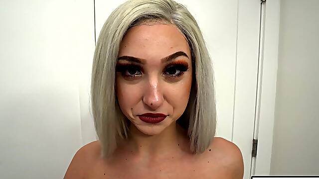 Big boobs curvy teen stepsister fucks her stepbro after a breakup