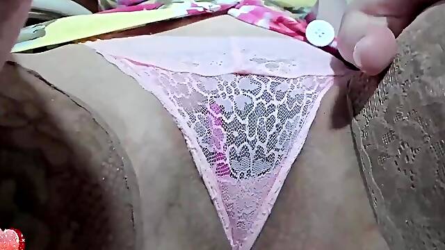 White-Panties MILF erotic solo