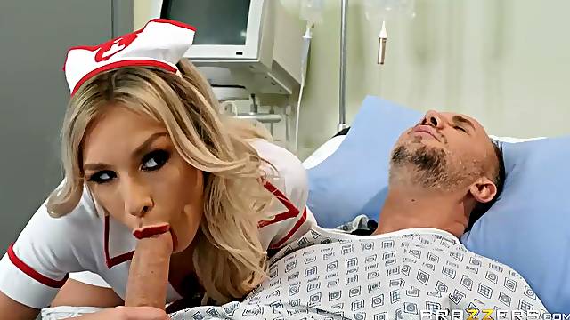 Hot nurse opens asshole for a fat cock of her patient