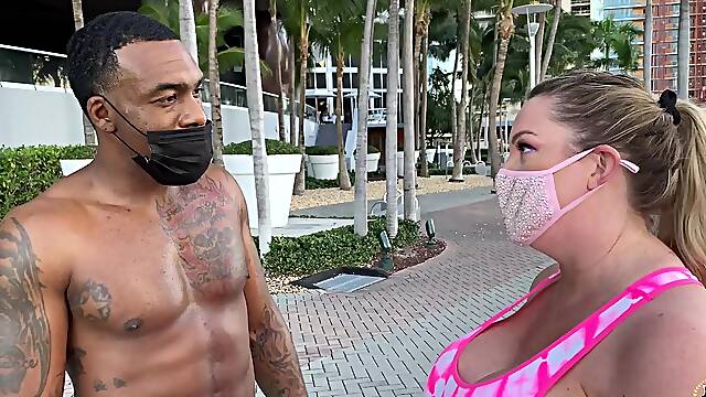 Hollywood Butt Surrenders to Interracial Passion