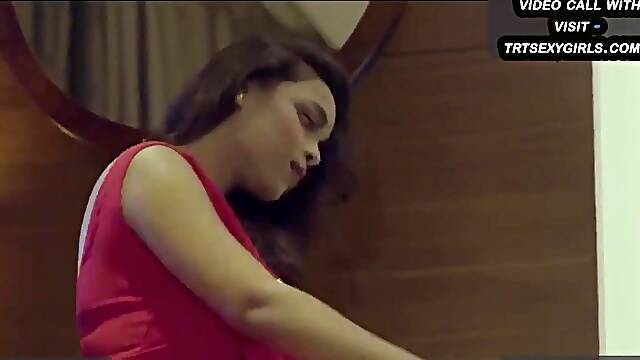 Indian Massage Passion Ignites with Sultry Body Heat