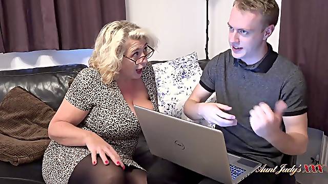 Granny Camilla Seduces The Computer Guy