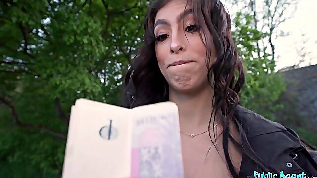 Alicia Trece- Colombian Outdoor Fucker - Latina