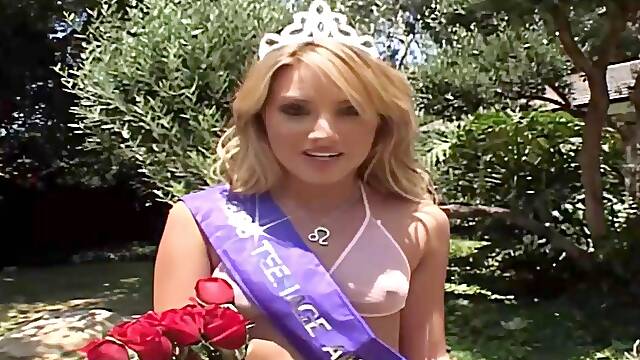 Gorgeous porn girl Teagan Presley breathtaking video