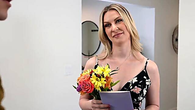 Spicy mommy mind-blowing adult scene