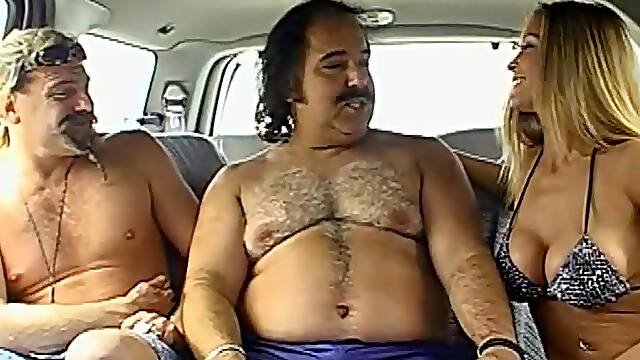 Curvaceous MILF Leeanna Heart gets nailed by Ron Jeremy